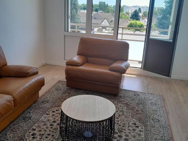 Location Appartement 4 pièces 70 m2 Bois d'Arcy