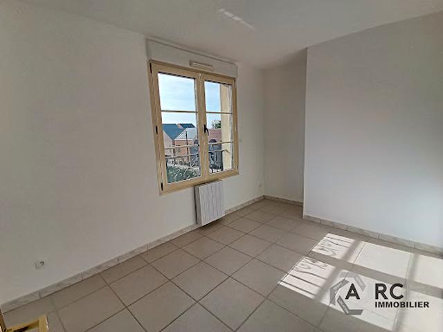 Location Appartement 4 pièces 70 m2 Châteauneuf sur Loire