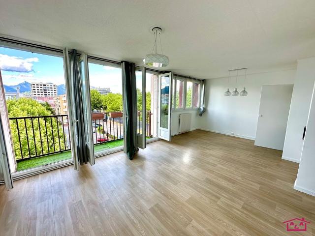 Location Appartement 4 pièces 70m² ECHIROLLES 38130