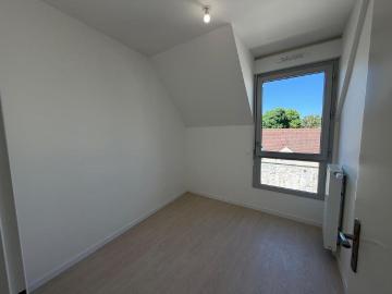 Location Appartement 4 pièces 70m² MANTES LA JOLIE 78200