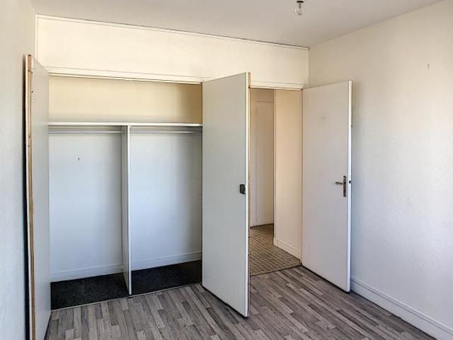 Location Appartement 4 pièces 71m² ANGERS 49000