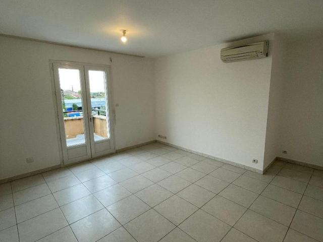 Location Appartement 4 pièces 71m² ALES 30100