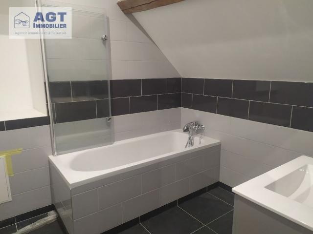 Location Appartement 4 pièces 71m² ALLONNE 60000