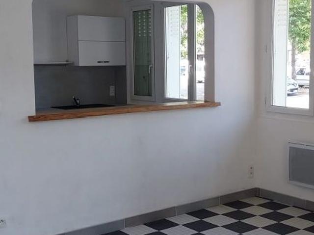 Location Appartement 4 pièces 71m² GRAULHET 81300