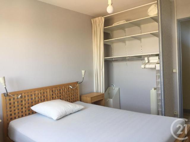 Location Appartement 4 pièces 71m² MONTPELLIER 34090