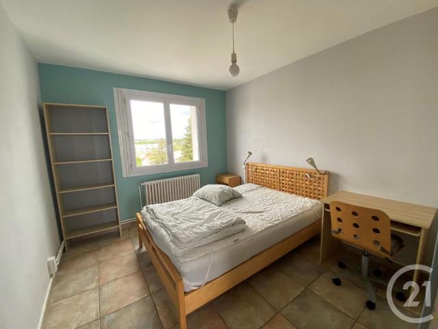 Location Appartement 4 pièces 71m² MONTPELLIER 34090