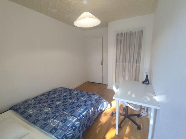 Location Appartement 4 pièces 71m² VILLEURBANNE 69100
