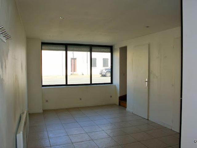 Location Appartement 4 pièces 72 m2 Saint Georges de Reneins