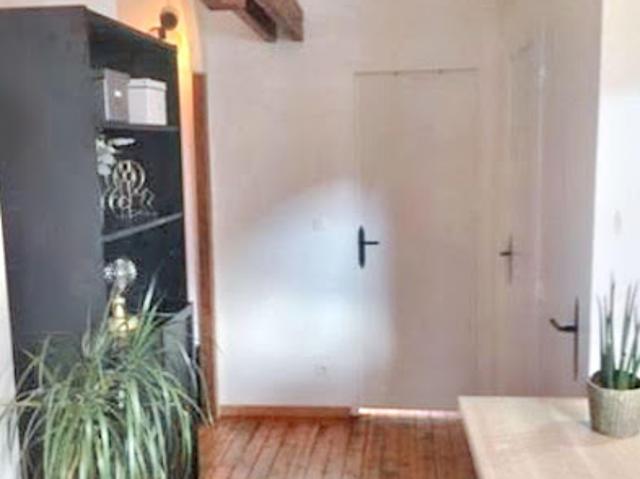 Location Appartement 4 pièces 72 m2 Sermoise