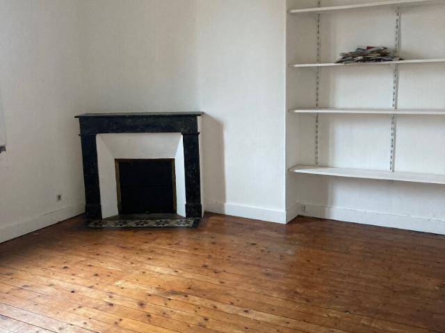 Location Appartement 4 pièces 72m² BORDEAUX 33000