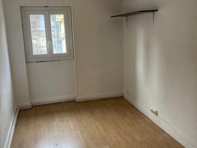 Location Appartement 4 pièces 72m² BORDEAUX 33000