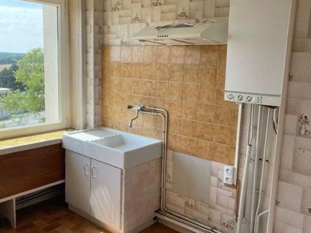 Location Appartement 4 pièces 72m² EU 76260