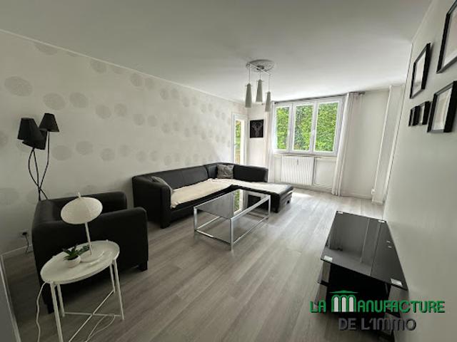 Location Appartement 4 pièces 77.72 m2 Saint Etienne