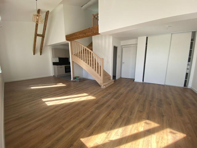 Location appartement 4 pièces, 77.76m², Castelnaudary