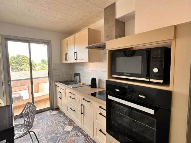 Location appartement 4 pièces, 77.09m², La Roche sur Yon