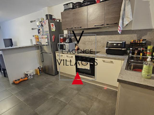 Location Appartement 4 pièces 77.19 m2 Peymeinade