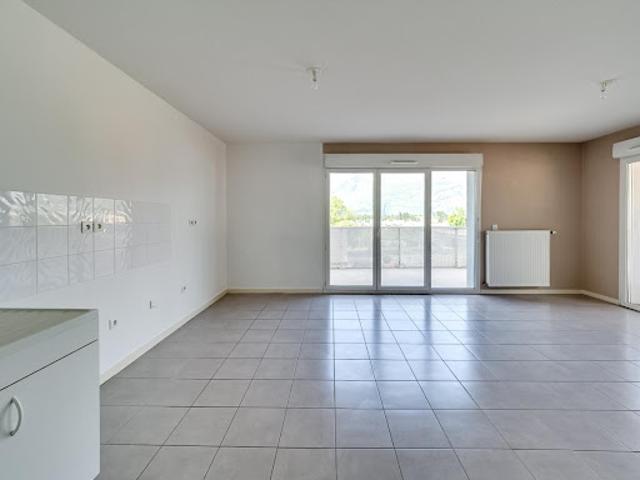 Location Appartement 4 pièces 77 m2 Grenoble