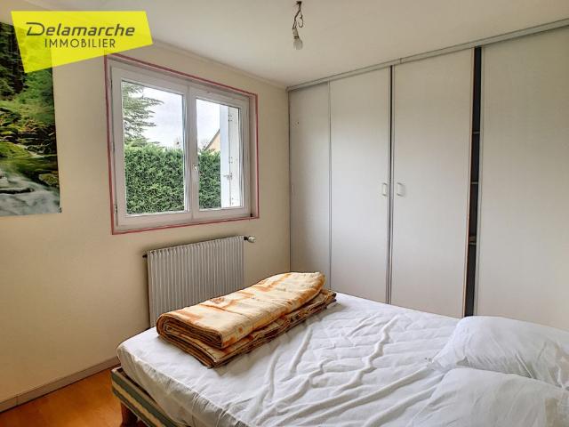 Location Appartement 4 pièces 77m² ST MARTIN DE BREHAL 50290