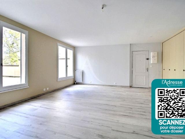 Location appartement 4 pièces, 74.21m², Maurepas