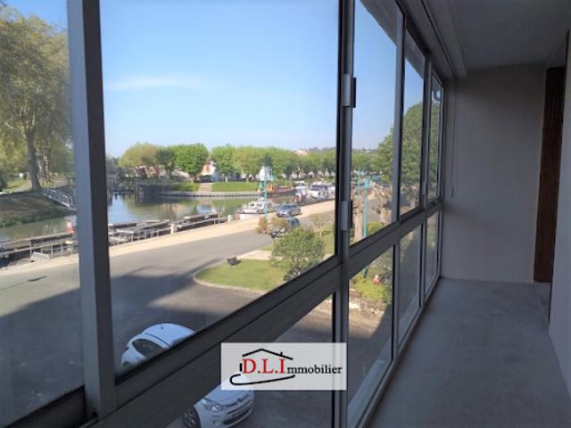 Location Appartement 4 pièces 74 m2 Moissac