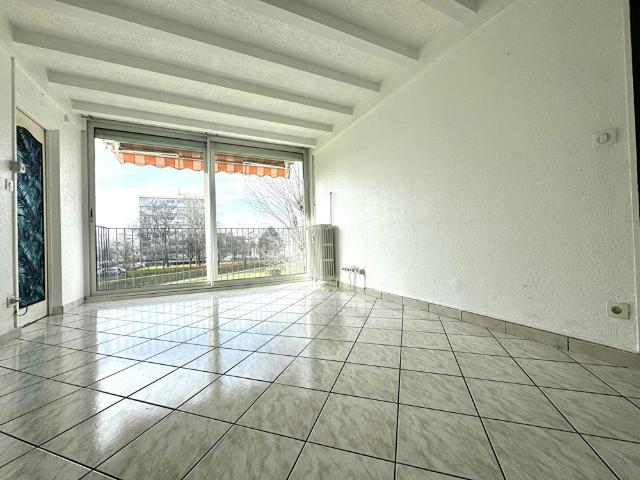 Location Appartement 4 pièces 74m²