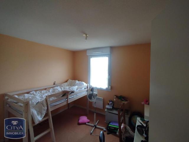 Location Appartement 4 pièces 74m² DOLE 39100