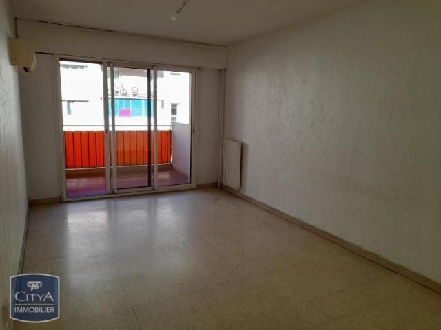 Location Appartement 4 pièces 74m² NICE 06300