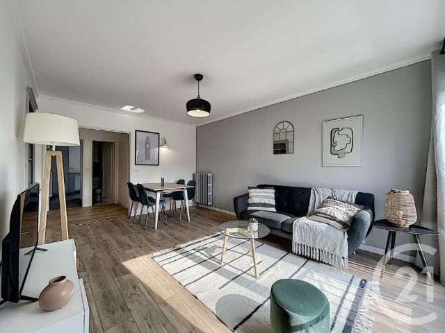 Location Appartement 4 pièces 74m² TROYES 10000
