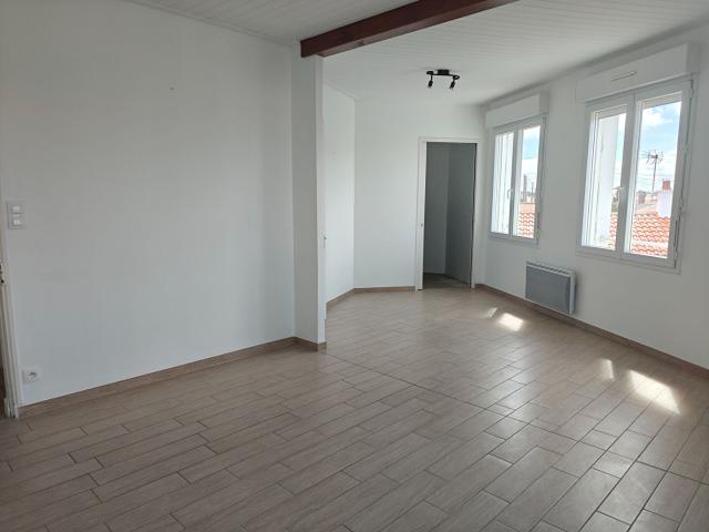 Location appartement 4 pièces, 75.00m², Noirmoutier en l'Île