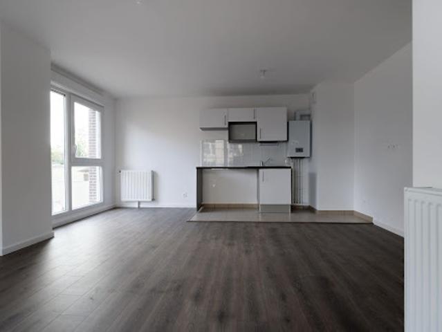 Location Appartement 4 pièces 75 m2 Dammarie les Lys