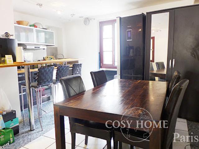 Location Appartement 4 pièces 75 m2 Paris 4ème