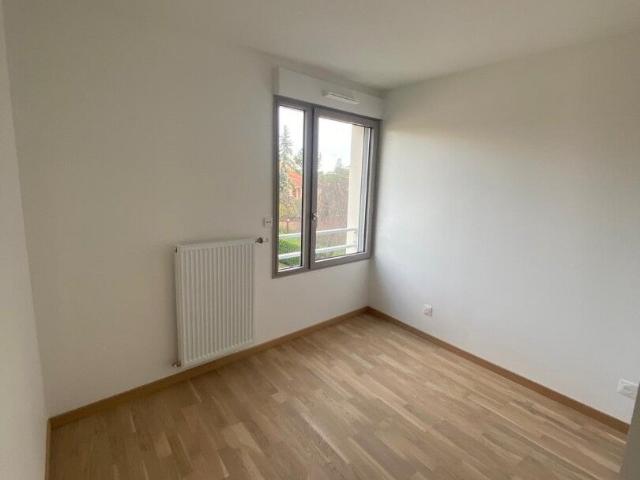 Location appartement 4 pièces 75 m² à Lyon 5 69005