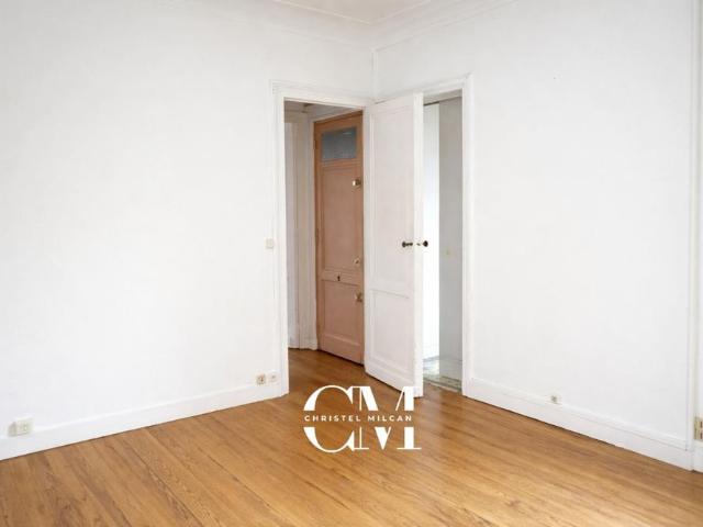 Location Appartement 4 pièces 75m² BORDEAUX 33000