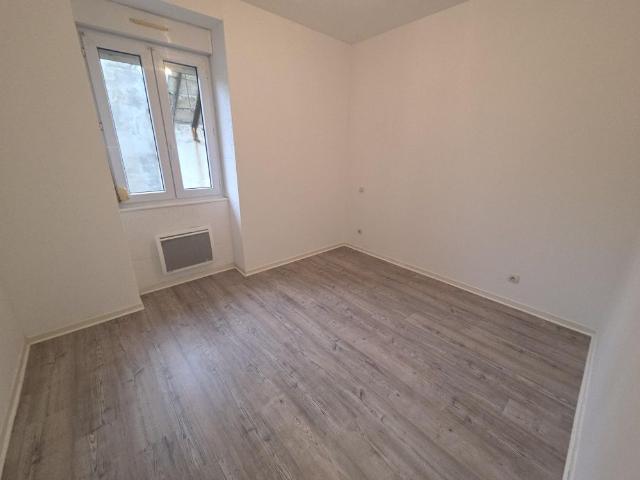 Location Appartement 4 pièces 75m² LE CREUSOT 71200