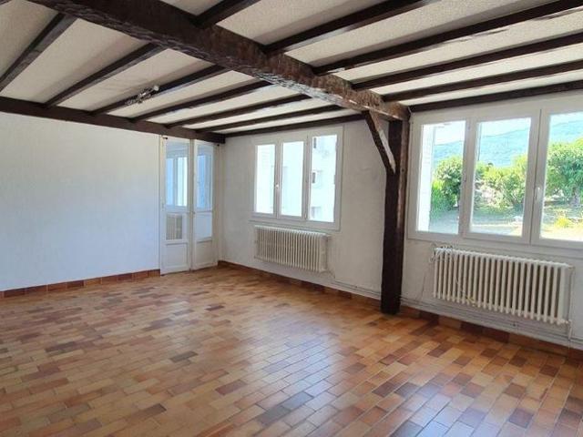 Location Appartement 4 pièces 75m² PRIVAS 07000