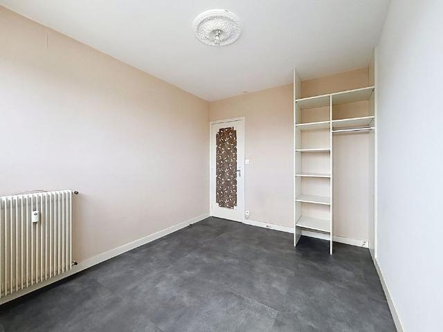 Location appartement 4 pièces, 76.00m², Angers