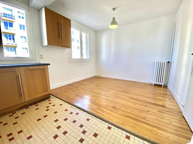 Location Appartement 4 pièces 76 m2 Evreux