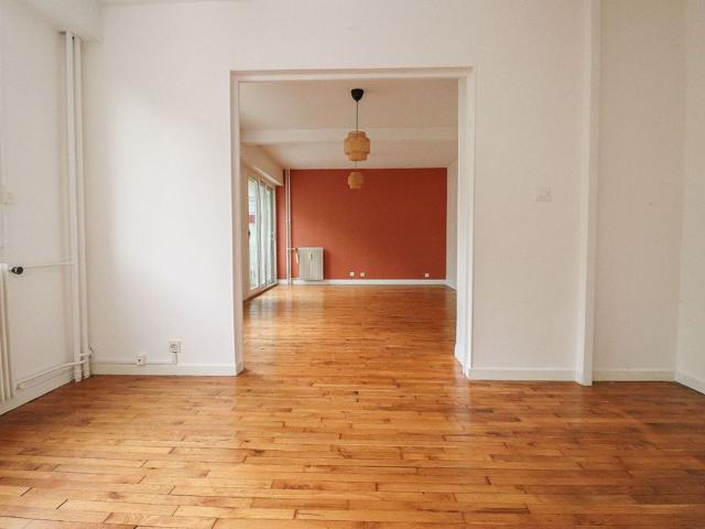 Location Appartement 4 pièces 76m²