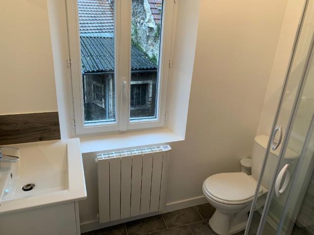 Location Appartement 4 pièces 76m²