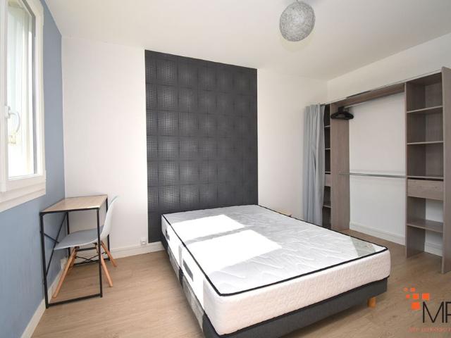 Location Appartement 4 pièces 76m²