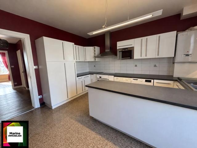 Location Appartement 4 pièces 76m² LONGWY 54400
