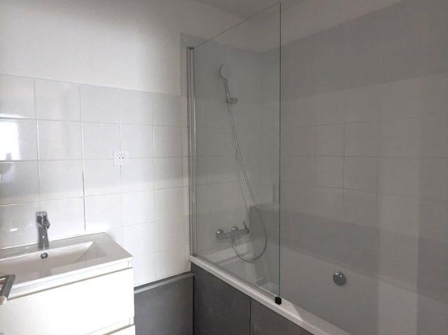 Location Appartement 4 pièces 76m² MARSEILLE 12ème