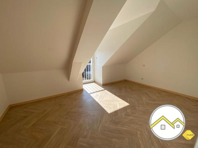 Location Appartement 4 pièces 76m² ST AUBIN DES CHATEAUX 44110
