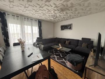Location Appartement 4 pièces 76m² PORTES LES VALENCE 26800