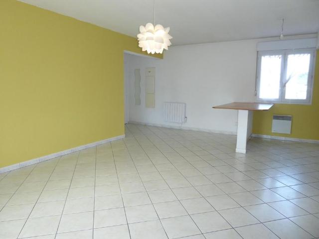 Location Appartement 4 pièces 78m² AUBENAS 07200