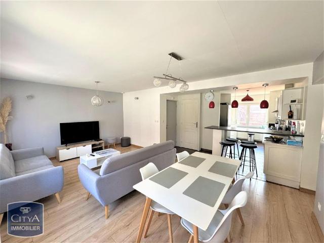 Location Appartement 4 pièces 78m² LOOS 59120