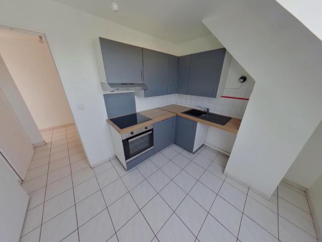 Location Appartement 4 pièces 78m² TOURS 37000