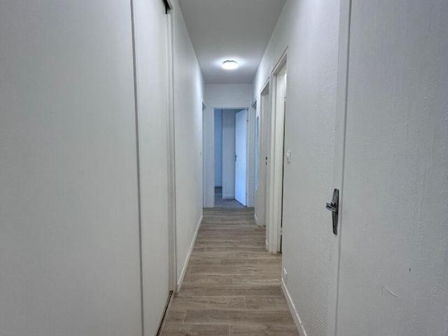 Location appartement 4 pièces, 79.21m², Meaux