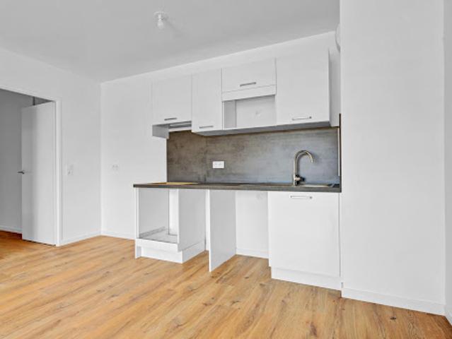 Location Appartement 4 pièces 79 m2 Viry chatillon