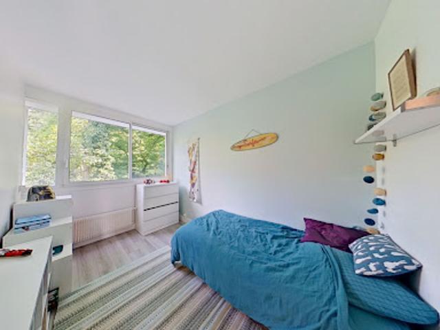 Location Appartement 4 pièces 79 m2 Garches
